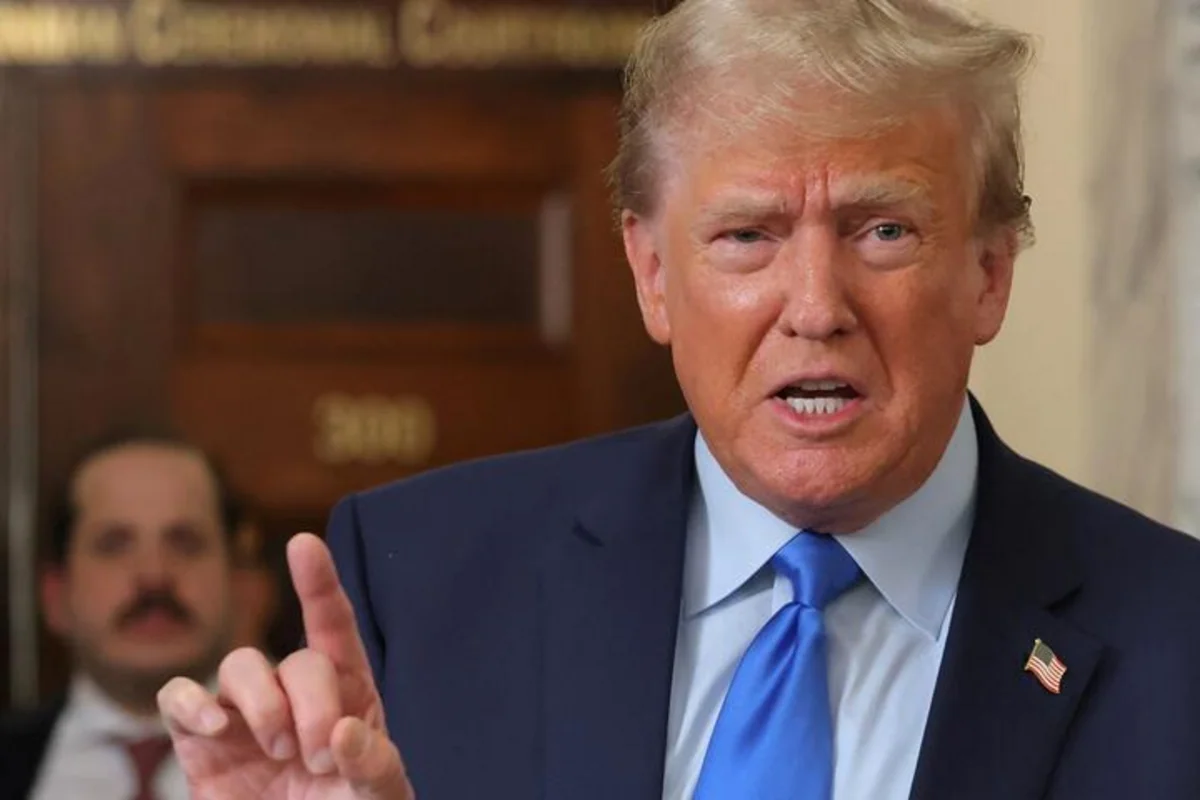 Trump: We will bomb Oman if it interferes with activities in the Strait of Hormuz