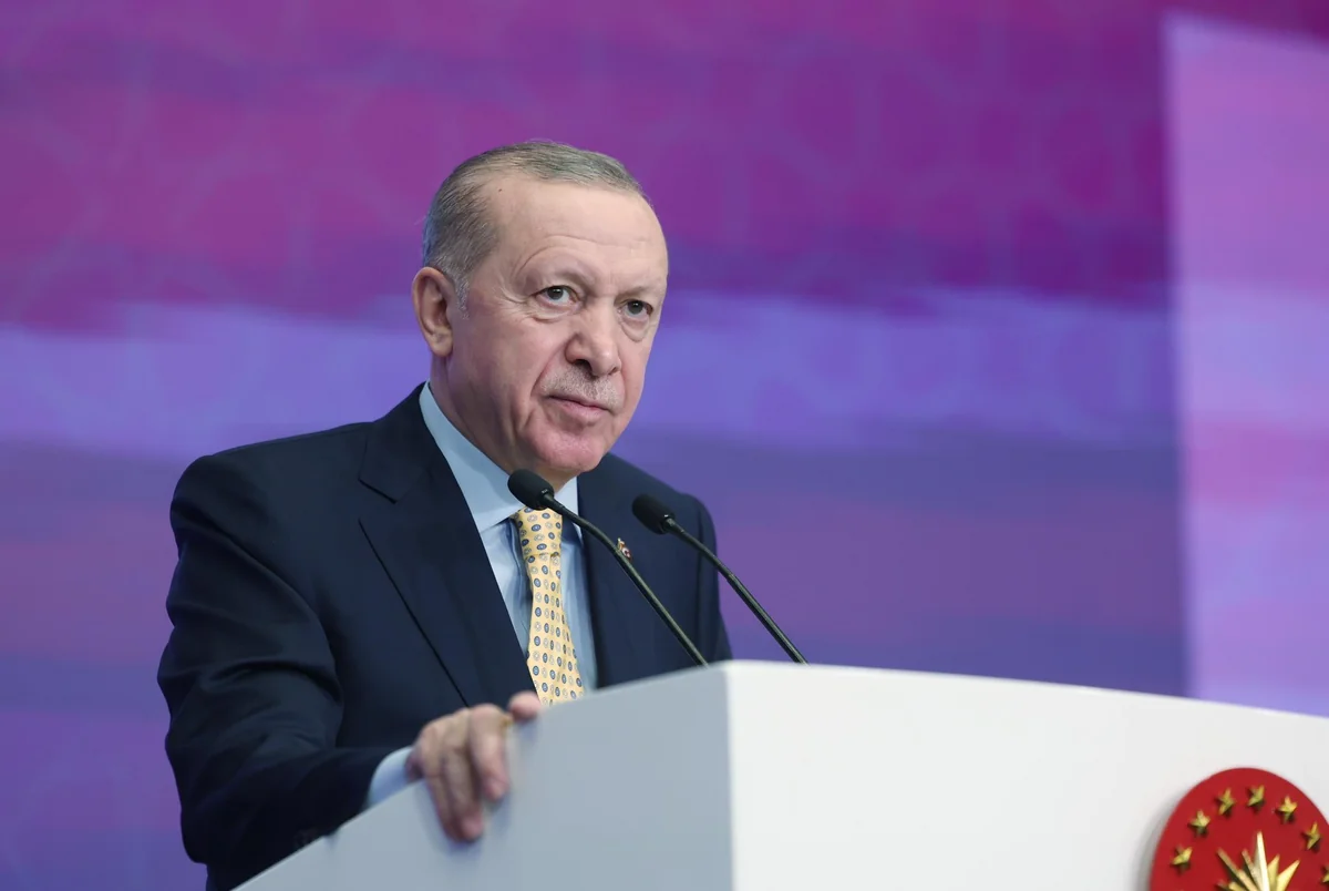 Ərdoğan: Türkiyə ABŞ ilə strateji münasibətləri iqtisadi əlaqələrdən ayrı düşünə bilmir