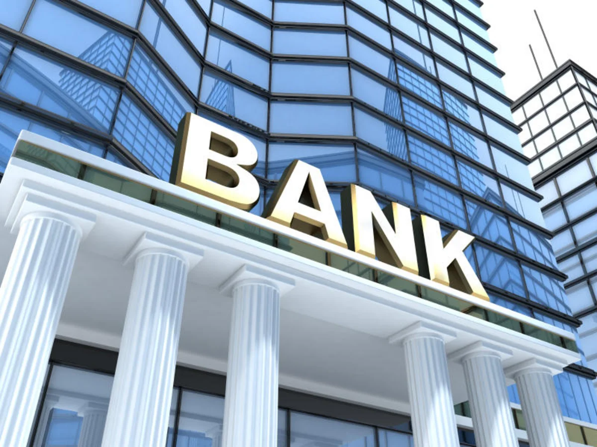 Azərbaycan banklarında əhalinin əmanətləri il ərzində 16 %-ə yaxın artıb