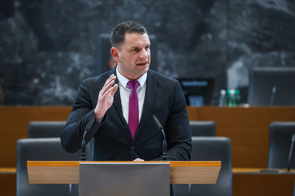 Sloveniya NATO-dan çıxmaqla bağlı referendum keçirməyi planlaşdırır