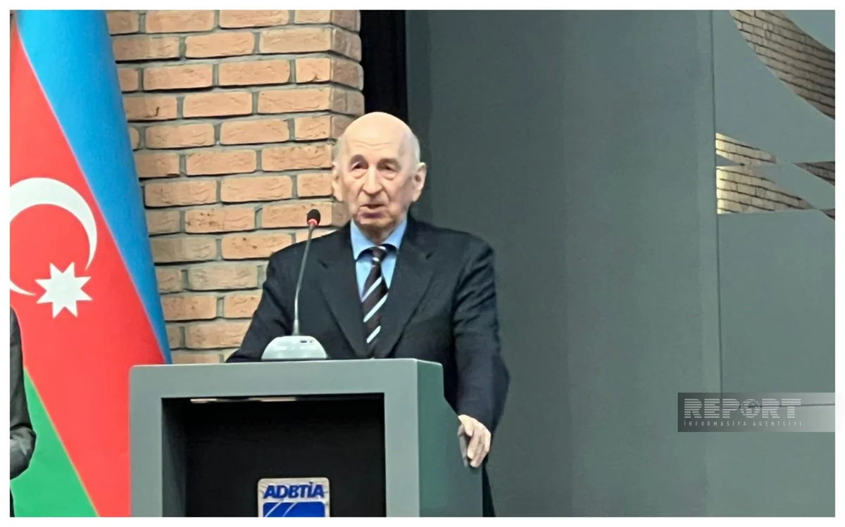 Boris Xetaqurov "50 il futbolda" kitabında xatirələrini bölüşüb