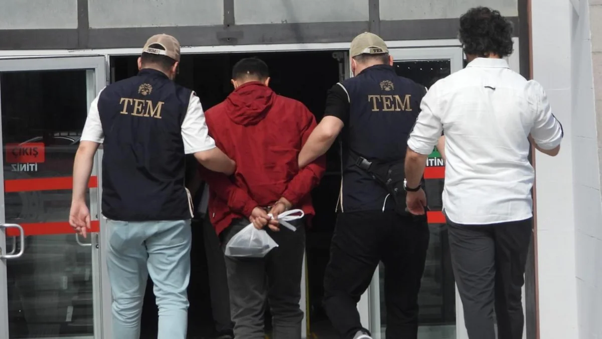 An ISIS member who was wanted with a "red bulletin" was detained in Eskişehir