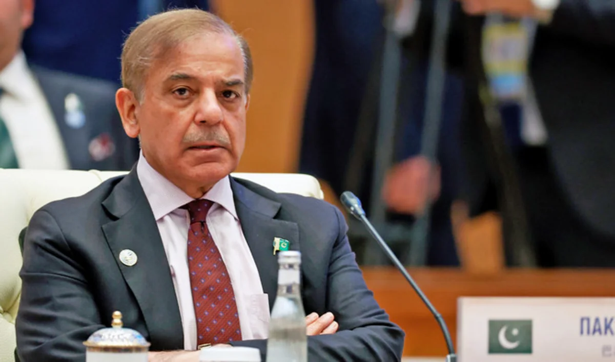 Şahbaz Şərif Türkiyə və İrana səfər edəcək