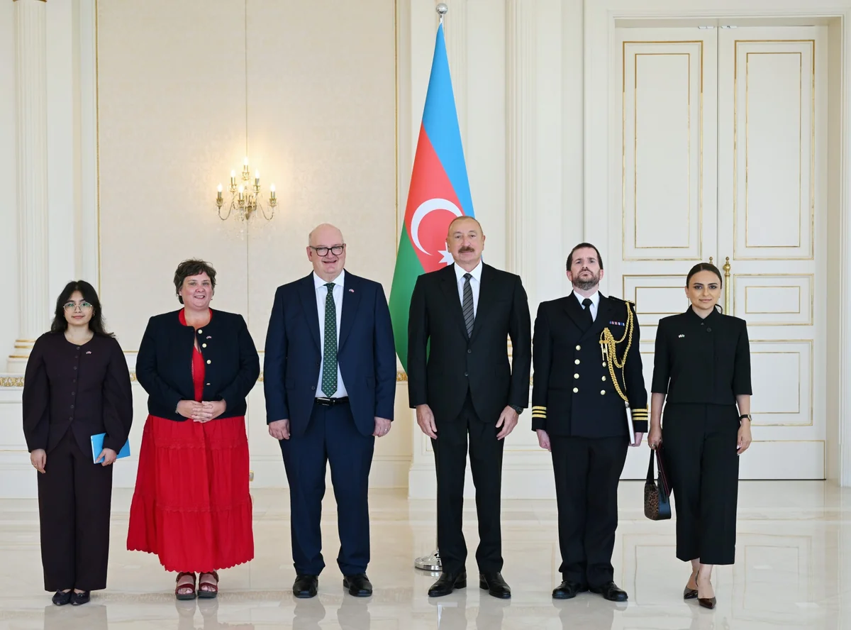 Ilham Aliyev accepted the credentials of the new ambassador of Great Britain