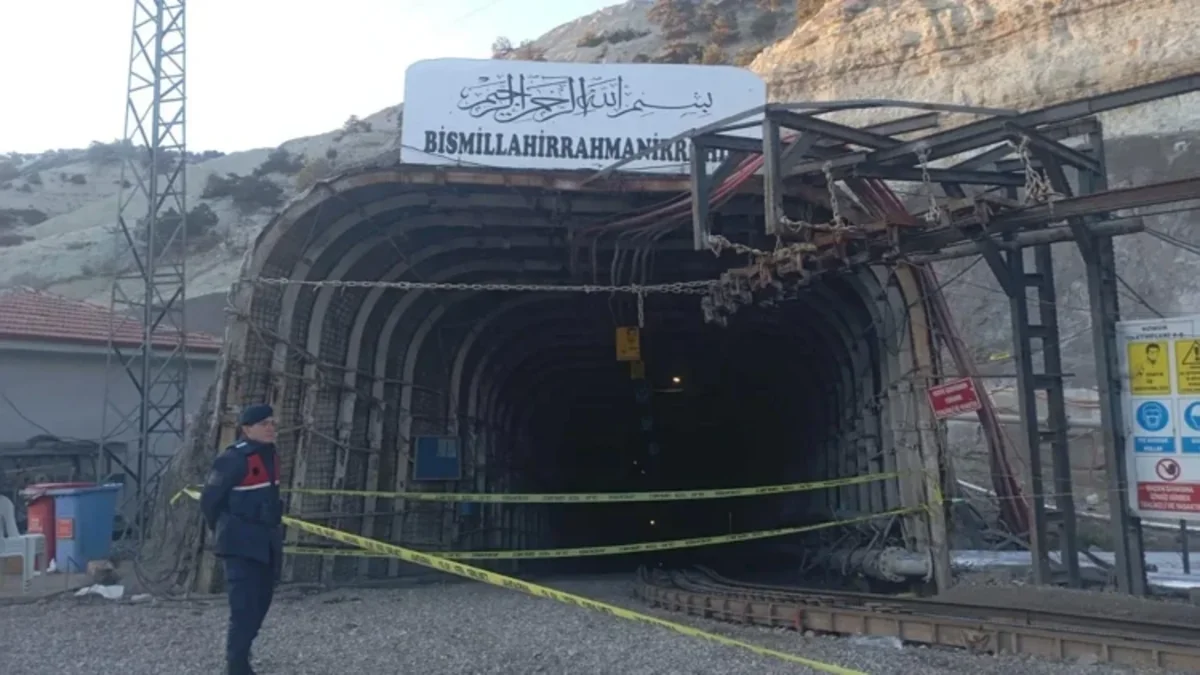 Türkiyədə mədəndə uçqun olub, ölən və xəsarət alanlar var