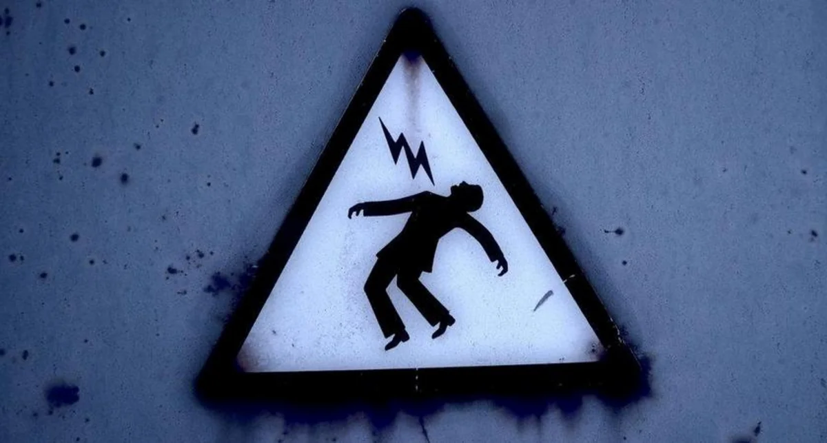 Göyçaya qonaq gələn şəxsi elektrik cərəyanı vuraraq öldürüb