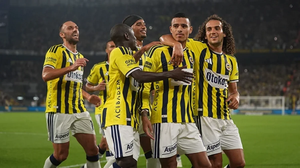 "Fənərbağça"nın dörd futbolçusu "Lion"la oyunu buraxacaq
