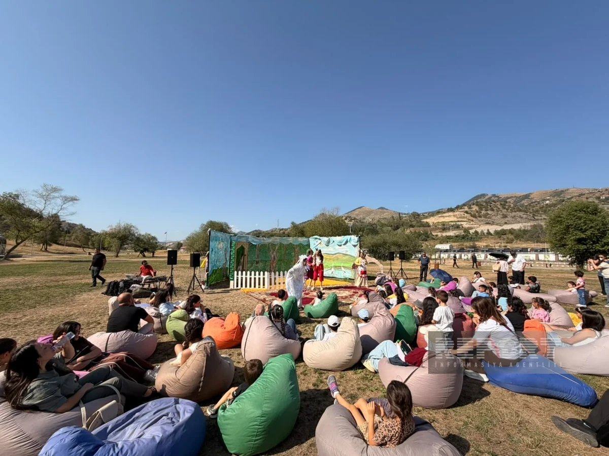 Laçında Füzuli Dövlət Dram Teatrının "Şəngülüm, Şüngülüm, Məngülüm" nağıl-tamaşası nümayiş etdirilib
