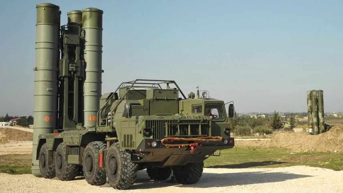 Ukraine hit the radar station of the Russian S-400 ZRK and the command-staff vehicle
