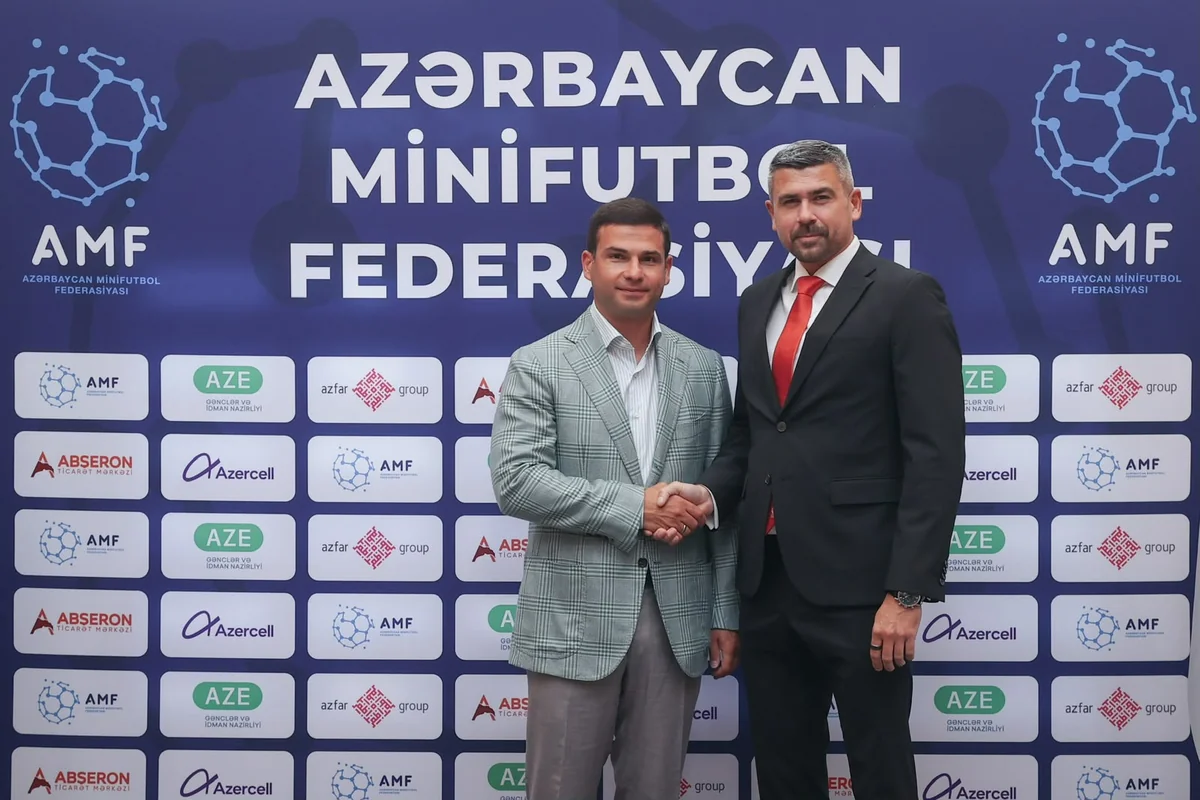 Orxan Məmmədov Filipp Cuda ilə minifutbolun inkişafı ilə bağlı fikir mübadiləsi aparıb