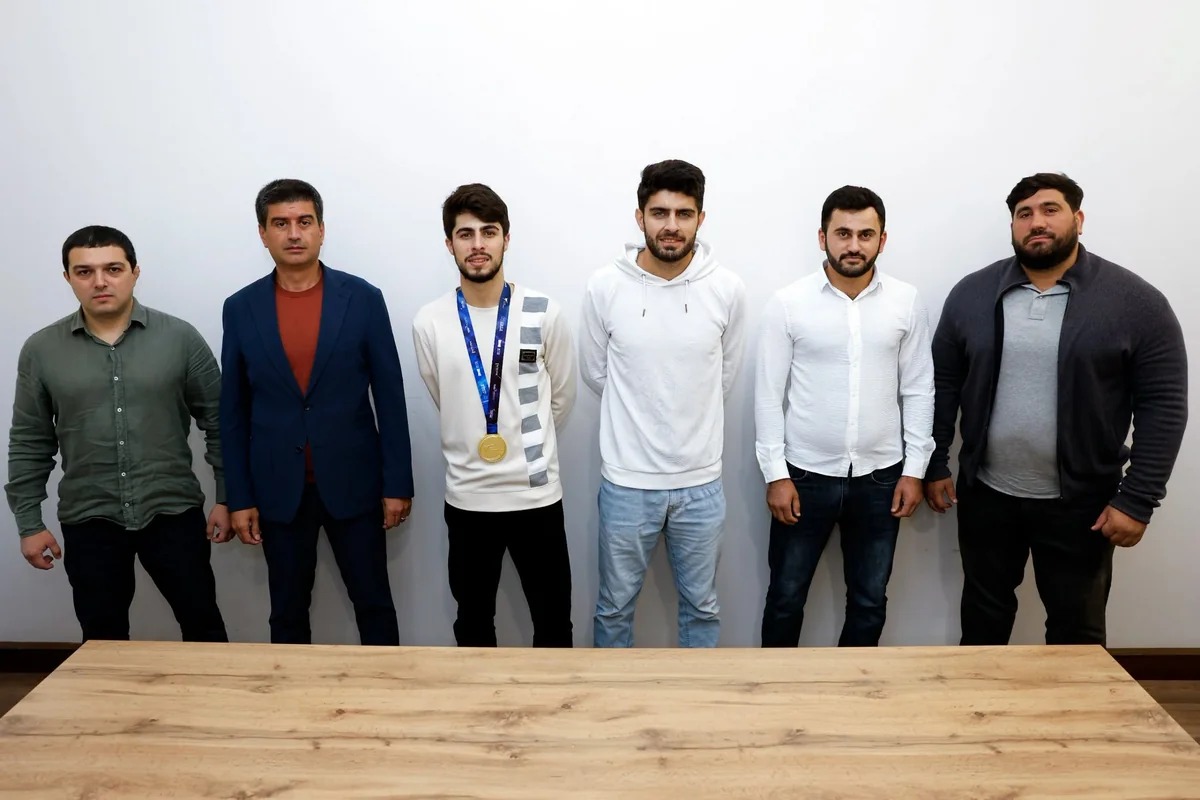 Milli Paralimpiya Komitəsində parataekvondoçularla görüş keçirilib