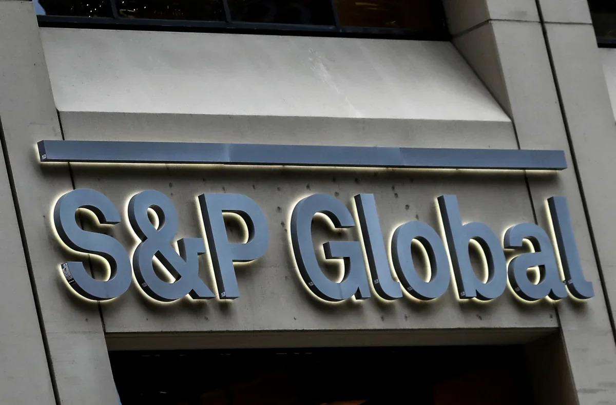 S&P: "Davr Bank"ın ABB qrupuna qoşulması regional biznes əlaqələrini genişləndirəcək