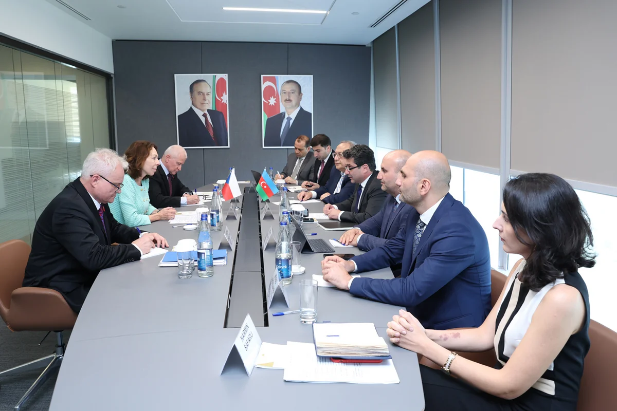 Azərbaycan Çexiya ilə iqtisadi əlaqələrin genişləndirilməsini müzakirə edib