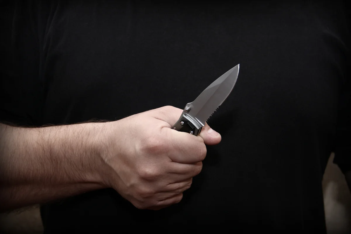 A resident of Haji Zeynalabdin settlement was stabbed, his father is suspected