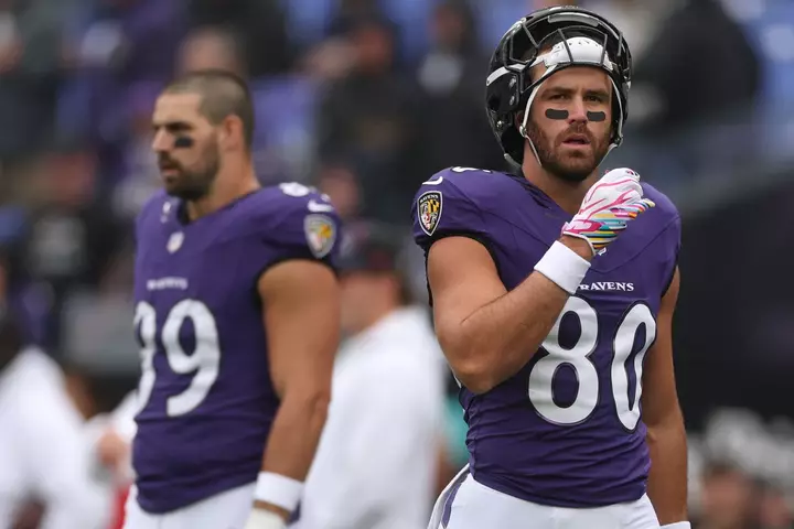 Ravens OC Has Strong Message for Struggling TE Mark Andrews