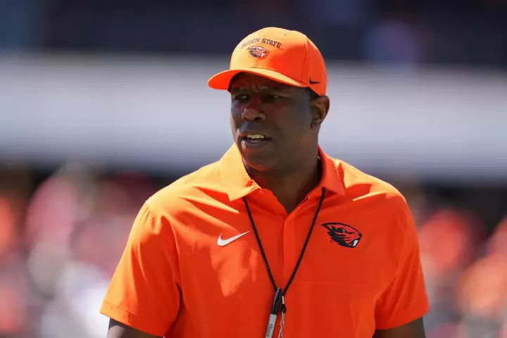 College Football Playoff Hopeful Takes Aim at SEC and Big Ten