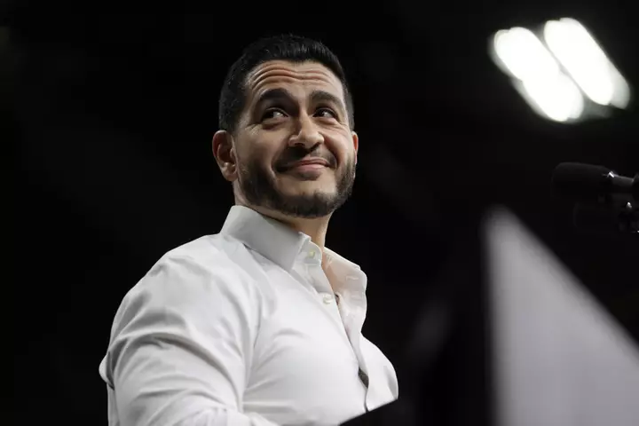 Trump Voters May Help Abdul El-Sayed Defeat Mike Rogers in Michigan