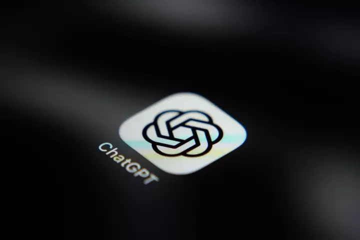 ChatGPT now lets you lock your chats