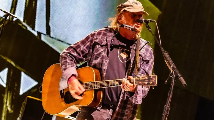 Neil Young Declares Controversial Tom Cruise Movie The 'Best Film' He’s Ever Seen