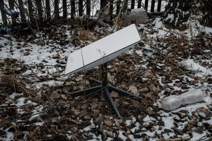 Opinion | What’s Going on With Starlink in Ukraine?