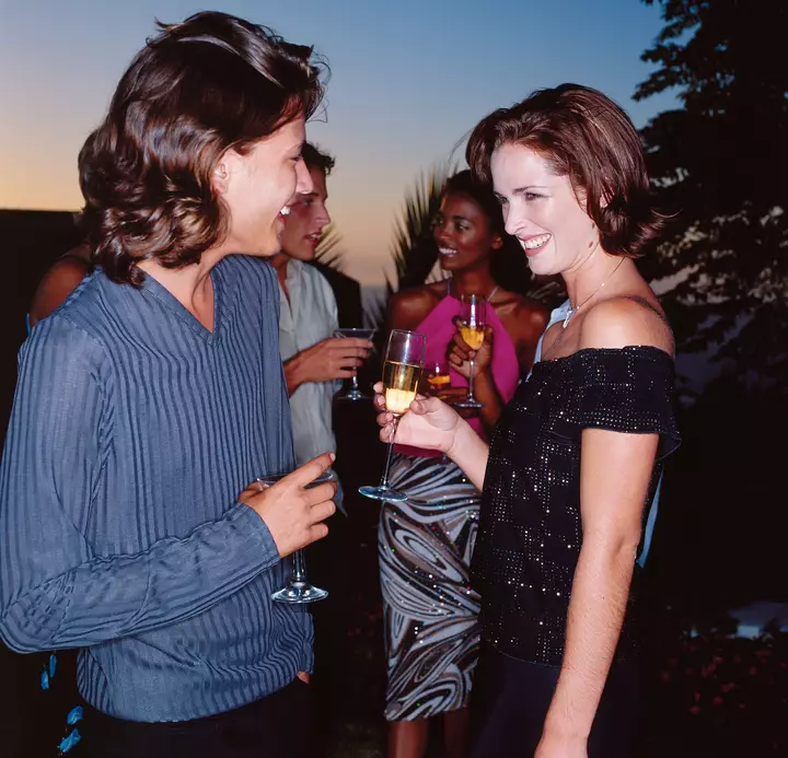 How to Meet People IRL, According to 7 People Who Actually Did It