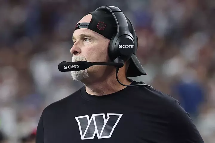 Commanders’ Dan Quinn Insists He Knew It Was Fourth Down After Viral Clip