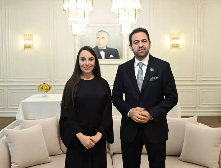 Leyla Əliyeva və Müsəlman Yaşlılar Şurasının Baş Katibi əməkdaşlıq barədə müzakirə edirlər