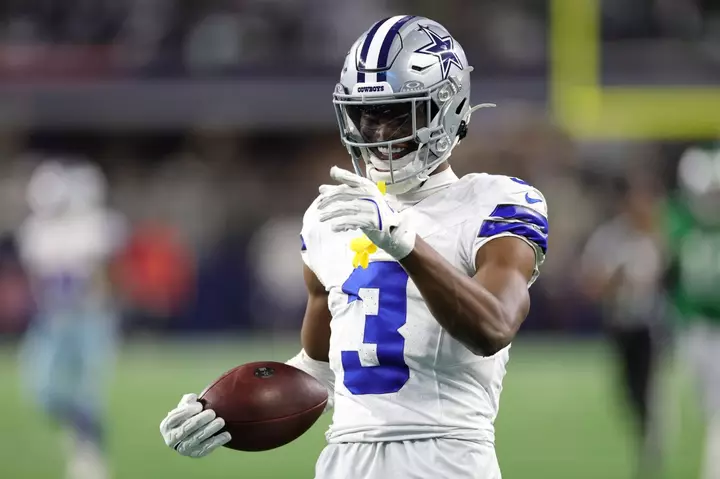 Cowboys Send George Pickens Serious Warning About His Effort