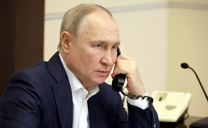 Finlandiya və Norveç liderləri Putinə zəng edib