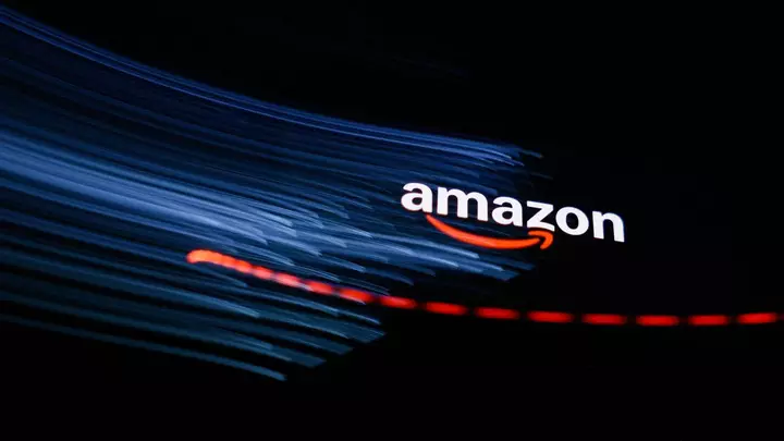 Amazon Is Selling a $30 Cordless Screwdriver Kit That Has 3 Torque Settings and a Built-in LED Light