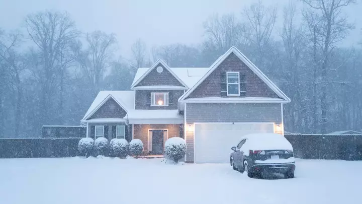 New Map Shows US States Facing Snow This Halloween