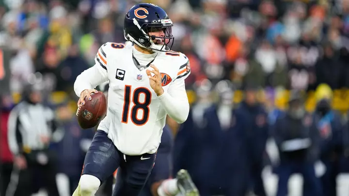 'Thursday Night Football' prediction, odds, time: Bears vs. Patriots picks from esteemed expert on 19-9 run