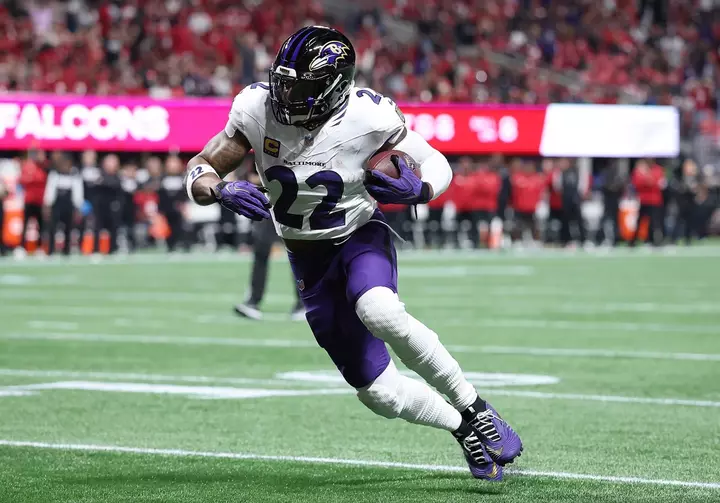 Derrick Henry Mentoring 'Man-Child' AFC RB During Breakout Season