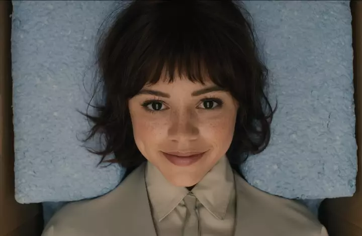 ‘Klara and the Sun’ Review: There’s No Life — Intelligent, Artificial or Otherwise — in Taika Waititi’s Calamitous Android Fantasy