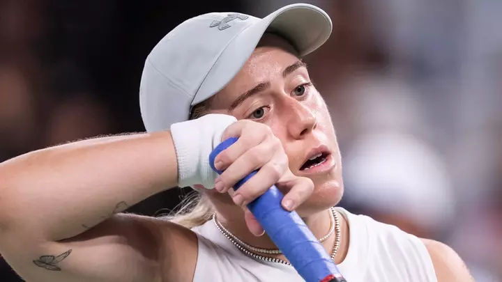 Böyük Britaniyanın Kartal Wuhan-da ilk WTA 1000 titulunu əldə edə bilmədi