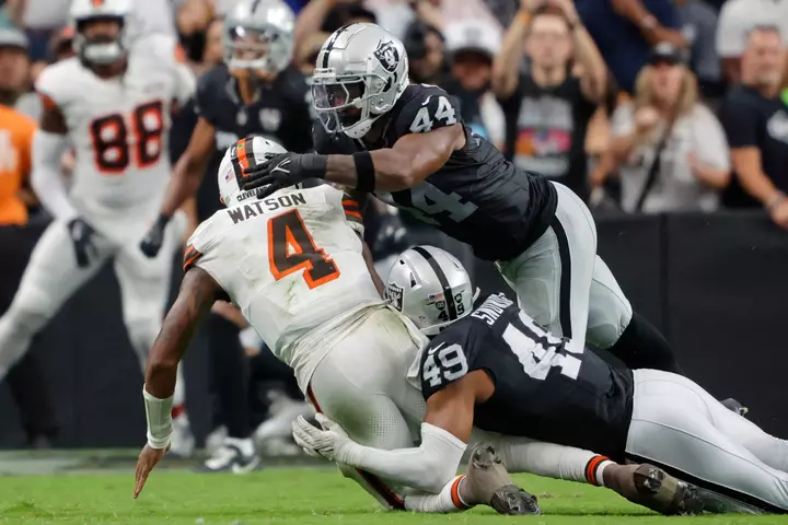 Falcons Poach Pass-Rusher From Commanders