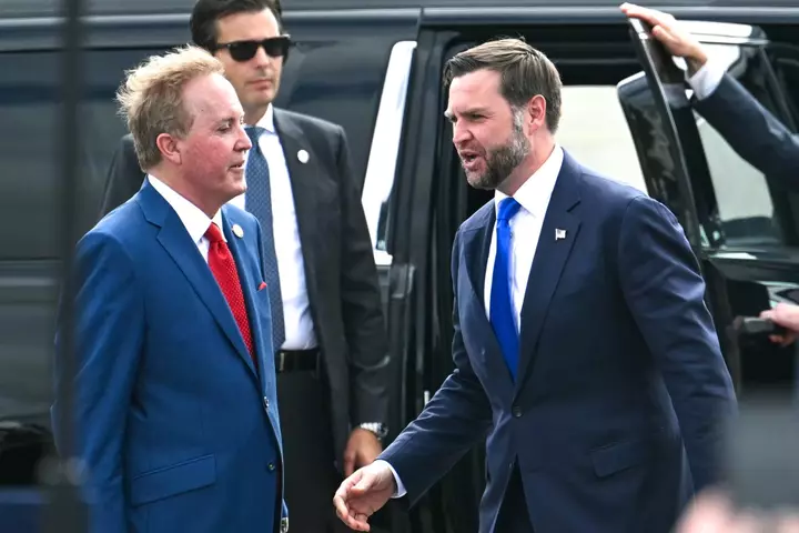 JD Vance və GOP liderləri Dallasda Talarico-nun mitinqi ilə Paxton-un son təkanına qoşulurlar
