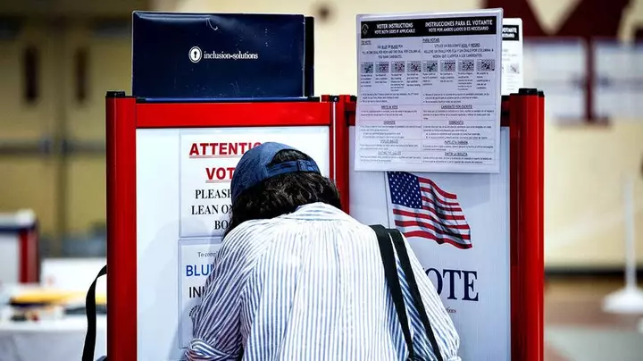 Chicago's 12-language ballots make elections 'harder to monitor,' Illinois GOP chair warns