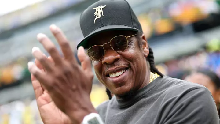 Jay-Z Closed His 30 Tour With Dr. Dre, Snoop Dogg—and a Warning About AI