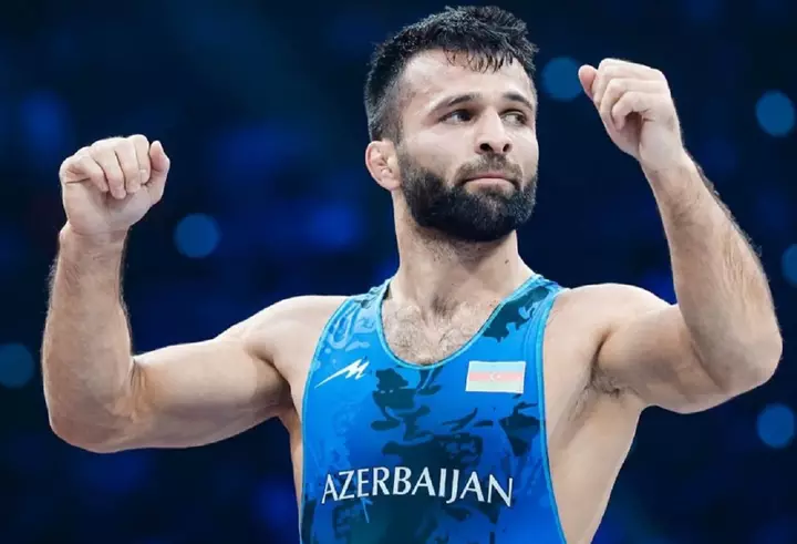 Azərbaycan güləşçisi beş dəfə dünya çempionu oldu