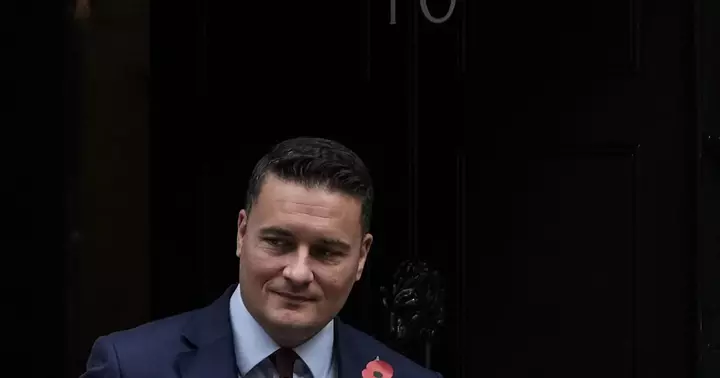 Streeting insists Burnham won’t make ‘arbitrary’ welfare cuts