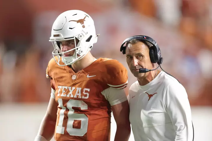Texas Makes Embarrassing College Football History With Loss to Florida