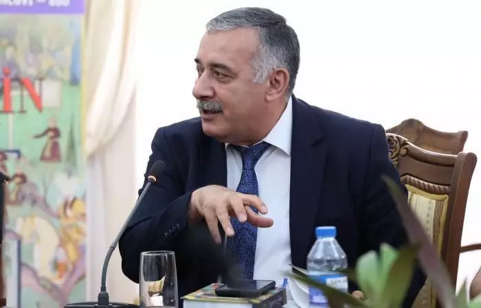 "De, ey Tanrı, dizlərin haradadır..." - Cənab Şəhabəddin haqqında düşüncələr