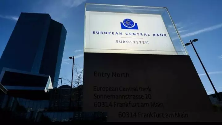 ECB forecasters lift 2026, 2027 inflation outlook