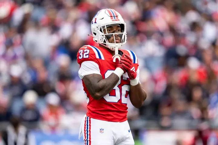 Patriots Get Big Injury Updates on 2 Stars Before Jets Game