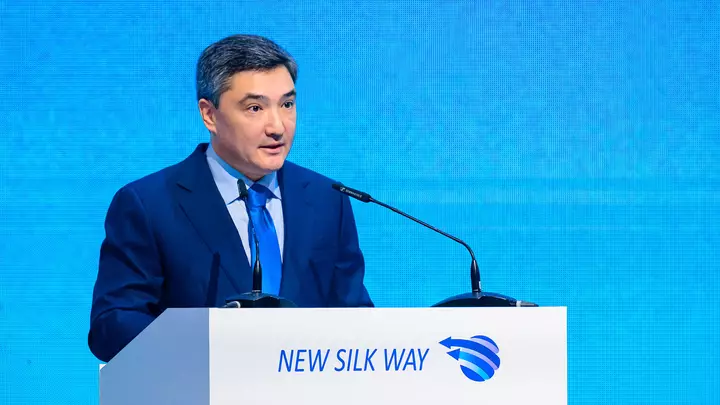 Qazaxıstan 2035-ci ilə qədər ildə 100 milyon ton tranzit yük hədəfləyir