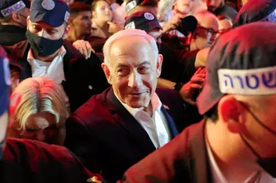 Netanyahu touts Trump endorsement on eve of vote