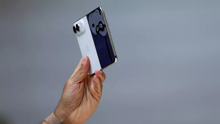The £1,000 mistake people are making with new iPhone purchase
