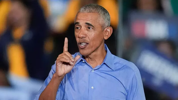Obama backs Ilhan Omar amid probe, accuses Trump admin of 'appalling' targeting in lengthy statement