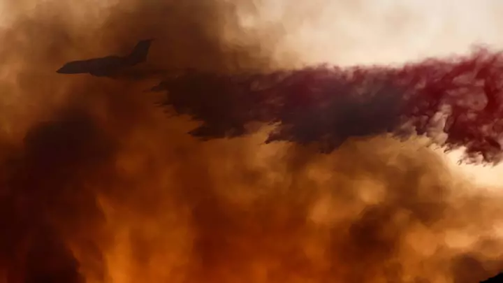 Malibu Wildfire Explodes to 200 Acres in Hours as Forecasters Warn of ‘Extreme Fire Behavior’ Through Saturday